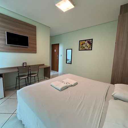 Domus Hotel Cidade Nobre Іпатінґа Екстер'єр фото
