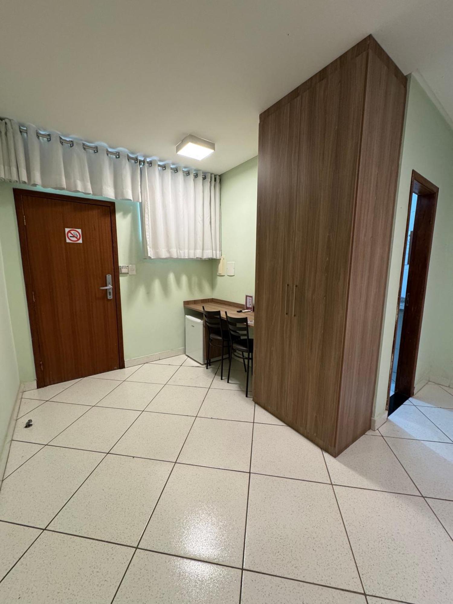 Domus Hotel Cidade Nobre Іпатінґа Екстер'єр фото