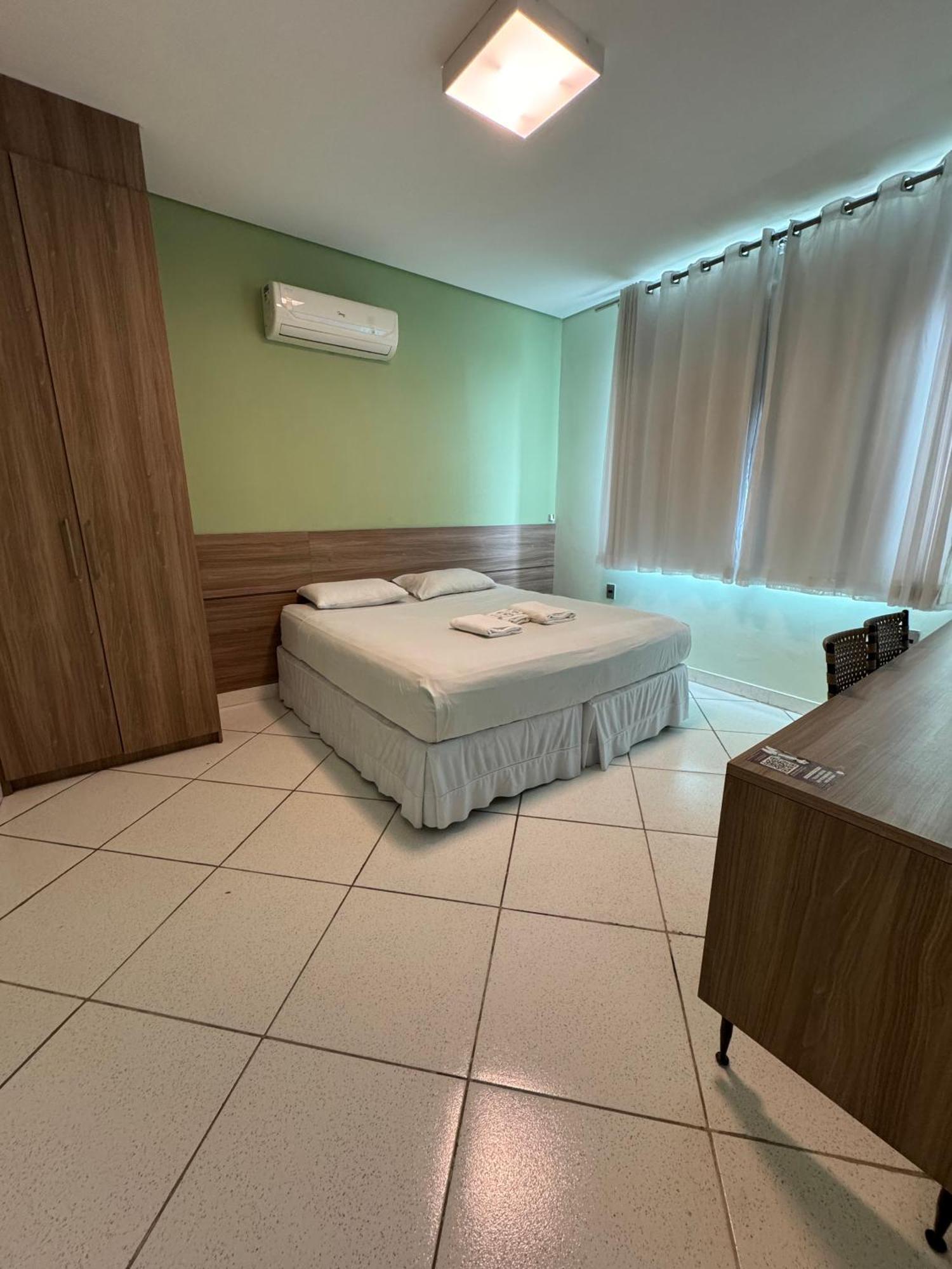 Domus Hotel Cidade Nobre Іпатінґа Екстер'єр фото